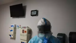 Дәрігер коронавирусқа қарсы вакцинаны кімдерге салуға болмайтынын айтты