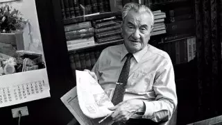 Сапарбаев зиялылардың Қонаевқа ескерткіш қою ұсынысын қолдады