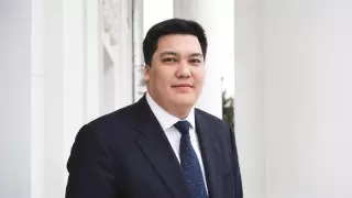 Әсет Тұрысов цифрлық даму, инновациялар және аэроғарыш өнеркәсібі вице-министрі болды