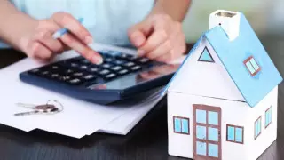 "Пәтер алуға көмектесуге уәде еткен". Ақтауда алаяқ ұсталды