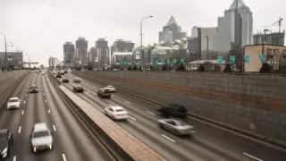 Алматыда Жамбыл көшесіндегі ақылы тұрақ қайта жұмыс істейді