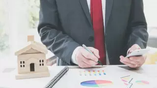 "Асықпаңыздар". Қазақстанда тұрғын үй бағасы қашан төмендейтіні болжанды