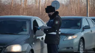 Полиция қызметкері жүргізуші куәлігін талап етсе не істеу керек?