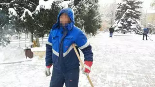 Сүйіктісіне дүкеннен кәмпит ұрлап апарып бермек болған тұрғын жазаланды