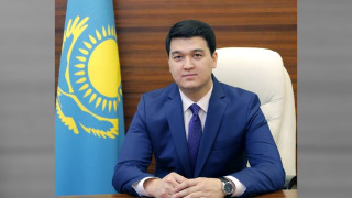 © primeminister.kz