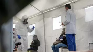 АҚШ коронавирустың төртінші толқынына алаңдаулы