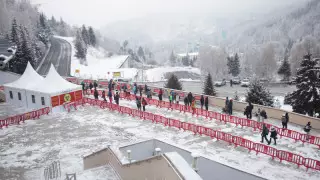 Алматылықтар "Медеудегі" ақылы тұраққа наразы болды