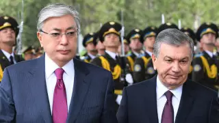 Тоқаев Мирзиеевпен Орталық Азиядағы жағдайды талқылады