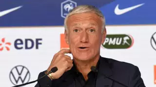 Дидье Дешам Қазақстандағы ойынның ауыр тұстарын айтты