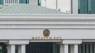 Ірі көлемде пара алды деп айыпталған Жоғарғы соттың судьясы қамауға алынды