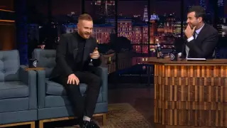 Борат туралы әзілдерден бастаған - Қазақстаннан шыққан комик "Вечерний Ургант" шоуында