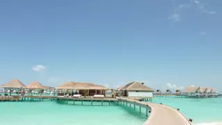 Мальдив аралдарында туристерге коронавирусқа қарсы екпе ұсынылады