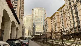 Атыс шығарған ер адаммен келіссөз нәтиже бермей жатыр - Алматы полициясы