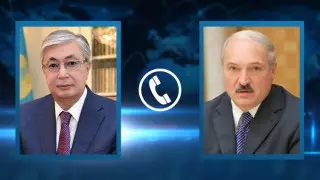 Тоқаев пен Лукашенко телефон арқылы сөйлесті
