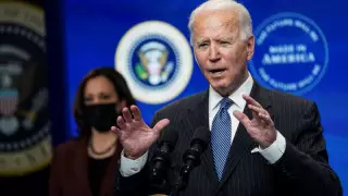 Байден АҚШ-қа кіре алатын босқындар санын төрт есе көбейтті