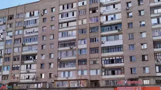 Оралда мектеп оқушысы бесінші қабаттан құлап кетті