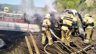 ШҚО-да жүк көлігі өртенді: қаза тапқандар бар