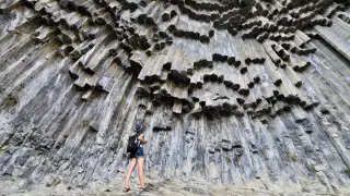 "Ібілістің омартасы" мен тағдырдың найзасы. Армениядағы тастар симфониясына не үшін бару керек