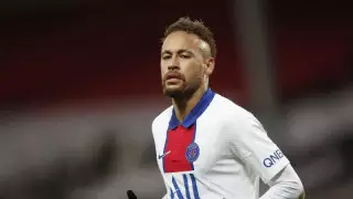 Nike жыныстық зорлық-зомбылық туралы айыптаулардан кейін Неймармен келісімшартын үзді