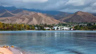 Қырғызстанда вакцина салдырған туристердің елге кіруі туралы ақпарат түсіндірілді