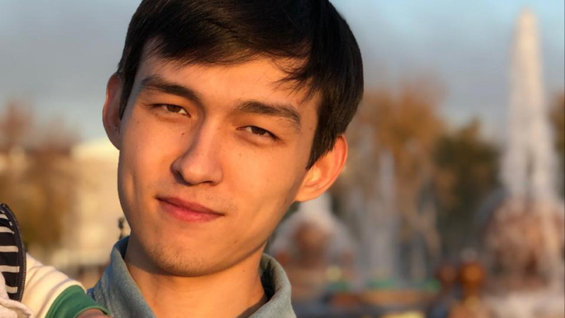 Алишер Советхан