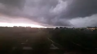 "Айттым ғой, Венеция деп". Орал көшелерін нөсер жауыннан кейін су басты