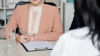 Қазақстандықтар жұмысқа сұралатын қағаз анықтамалардан босатылады