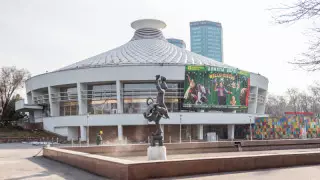 Алматыдағы фонтанда зардап шеккен 8  және 10 жастағы қыздар ауруханадан шығарылды