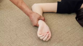 "Түні бойы жаппай зорлаған". Балқашта адамшошырлық оқиға талқыланып жатыр