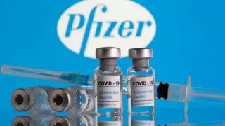 Pfizer-дің үшінші дозасын салу тамыздан басталуы мүмкін - БАҚ