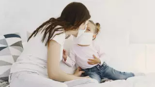 Ғалымдар балаларда байқалатын COVID-19-дың негізгі белгілерін анықтады