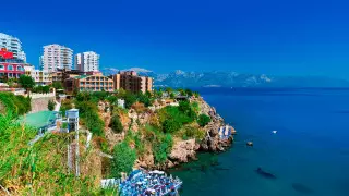 Анталияда аспан ашық: өрт түгел дерлік сөндірілді