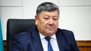 Жамбыл облысында әкім өз мерейтойына қатысқаны үшін жазаланды