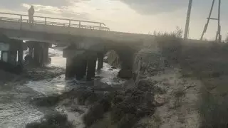 Жамбыл облысында көпір тіреуін су шайып кетті. Пойыздар тоқтады