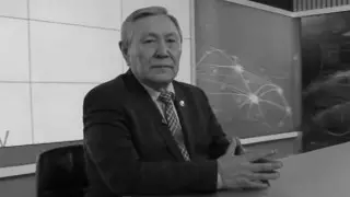 Нұрсұлтан Назарбаев Сұлтан Оразалының жақындарына көңіл айтты