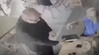 Шіркеу қызметкері киімін киген ер адам туристің телефон ұрлап кеткен