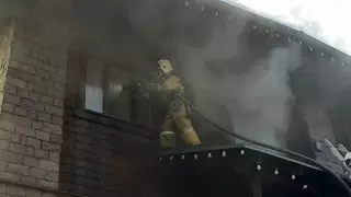 Алматыда монша кешені өртеніп жатыр