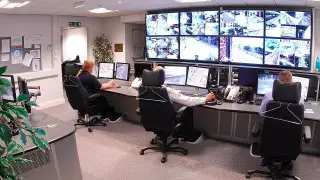 Блогер қонақүйде жасырын камераны табудың жолын айтты