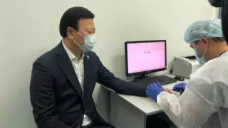 Цой маусымдық тұмауға қарсы екпе салдырды