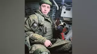 ММА файтері сарбаздарды сабағанын көрсетіп мақтанған