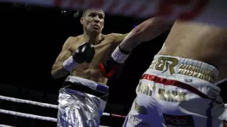 Аты аңызға айналған боксшы 46 жасында жекпе-жекте жеңіп, Головкинмен айқасқысы келетінін айтты