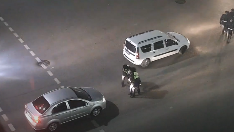 Қыз ұсталған сәт