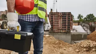 Алматыда шетелдіктерге еңбек визасын заңсыз рәсімдеген компаниялар анықталды