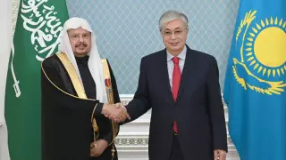 Тоқаев Абдулла әл-аш-Шейхке "Достық" орденін табыстады