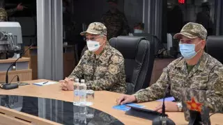 Қорғаныс министрі "Қауіпсіз ел" ұлттық жобасы аясында әскерді дамыту туралы айтты