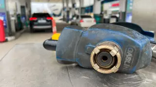 "Талонмен сатып жатыр". Қазақстан аймақтарында автогаз қымбаттады