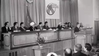 Назарбаевтың Дүниежүзі қазақтарының I құрылтайынан архив суреті жарияланды