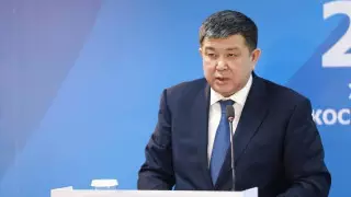 Атырау облысының әкімі қанша жалақы алатынын айтты