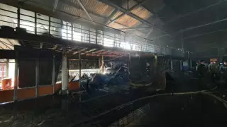 Алматыда "Ақсай" сауда үйінен өрт шықты