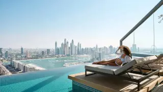 Дубайда әлемдегі ең биік панорамалық бассейн ашылды